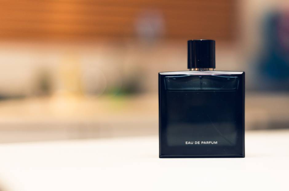 9 men's fragrances, that will seduce every woman