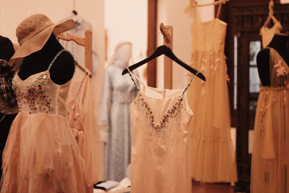 The best wedding dresses for mums: what to choose?