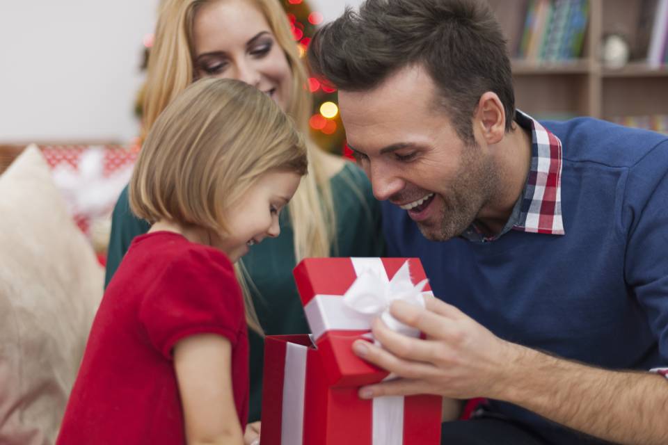 Christmas is here! Present ideas for your dad